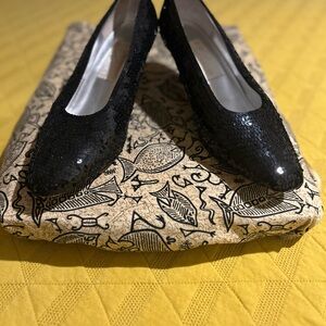 JEANNE PIERRE Black Shimmer Heels